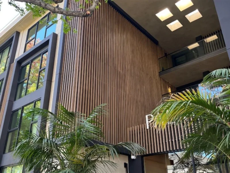 NOVANO vertical wood-look architectural facade